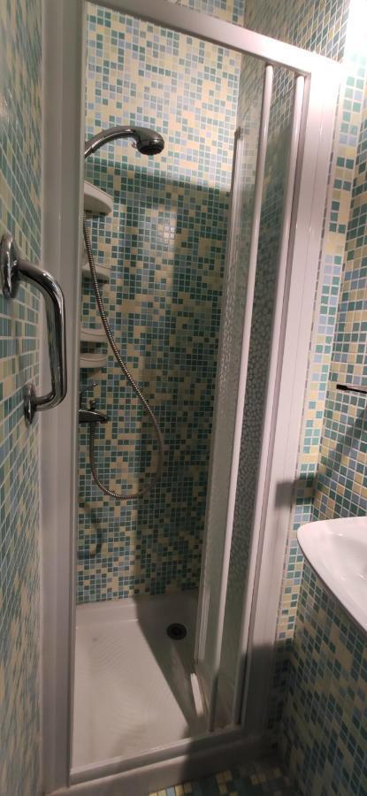 Superbe Appartement 2 Pieces A 2 Pas De La Plage,Dans La Vieille Ville Menton Exterior foto